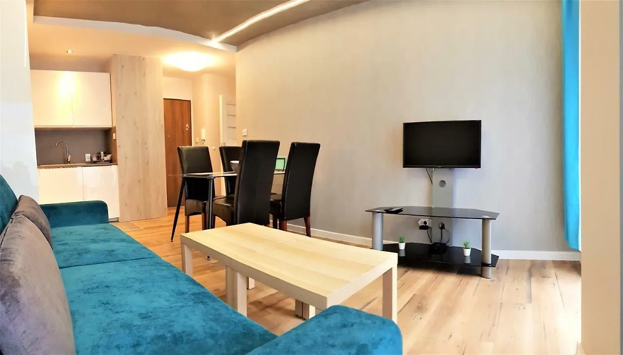 アパート Apartament B&F Poznan Business & Family Nalkowskiejアパートメント